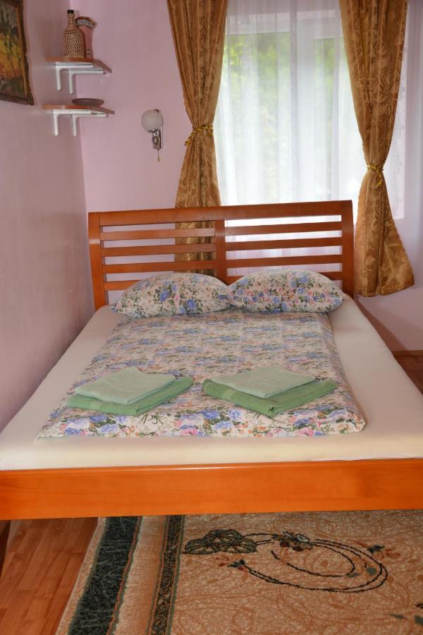 Hotel Casa Verde Rîu de Mori Esterno foto